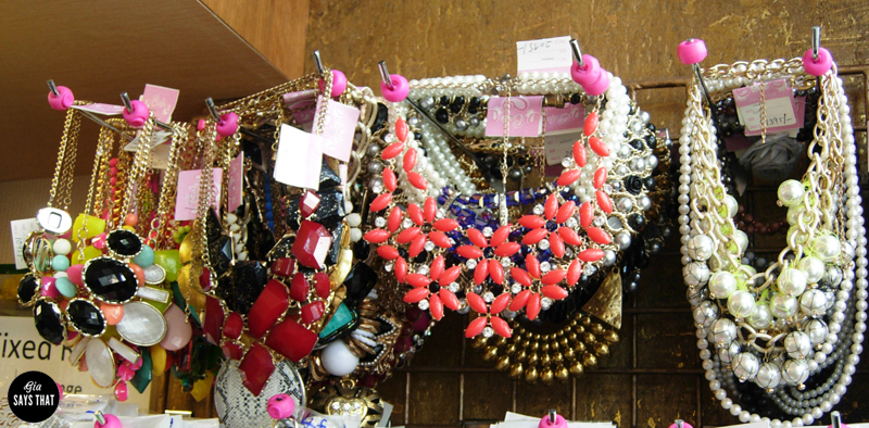 TOP 10 STORES / BOUTIQUES IN BANDRA , MUMBAI